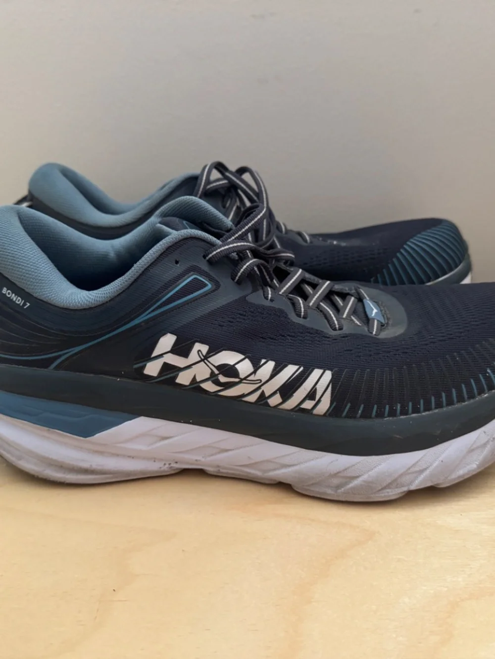 Hoka One One Bondi 7, Women's 9.5